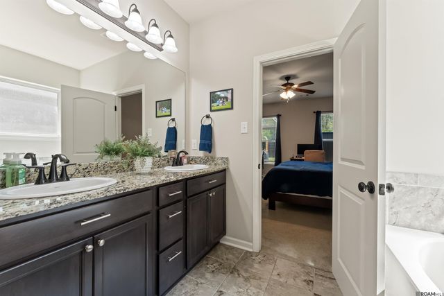 2205 Elmcrest Way, St Gabriel, LA 70776