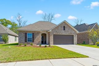 2205 Elmcrest Way, St Gabriel, LA 70776