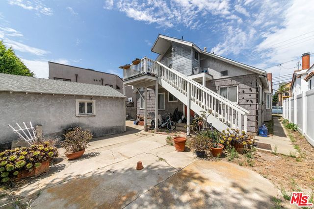 1232 1st Street, Hermosa Beach, CA 90254