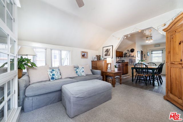 1232 1st Street, Hermosa Beach, CA 90254