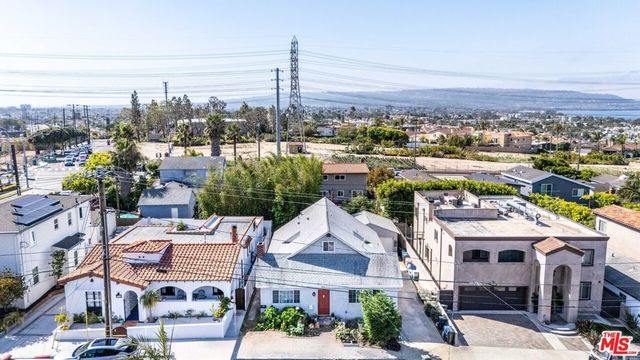 1232 1st Street, Hermosa Beach, CA 90254