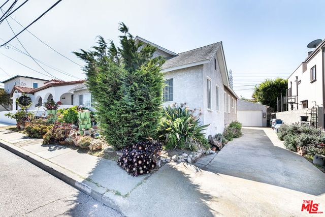 1232 1st Street, Hermosa Beach, CA 90254