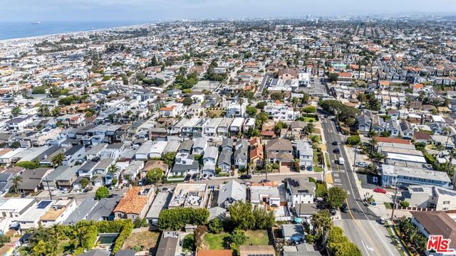 1232 1st Street, Hermosa Beach, CA 90254