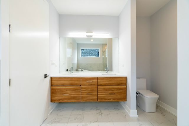 1920 S Shelby Court, Chicago, IL 60608