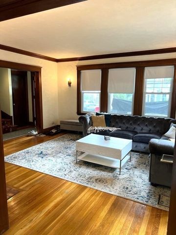 5 Glenmont Rd, Boston, MA 02135