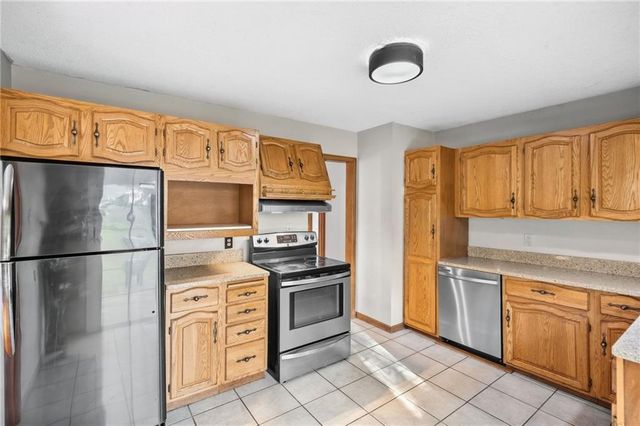 6324 Nall Avenue, Mission, KS 66202