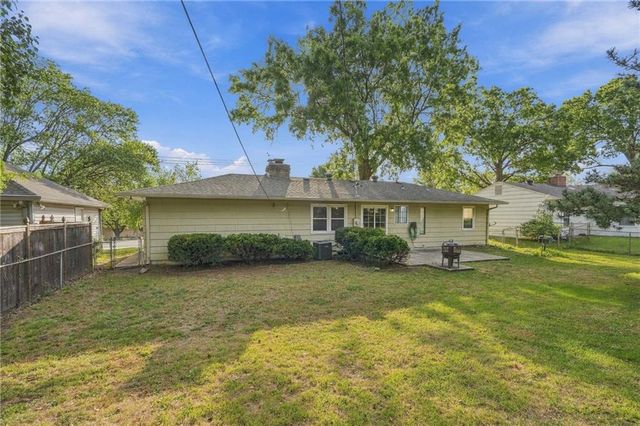 6324 Nall Avenue, Mission, KS 66202