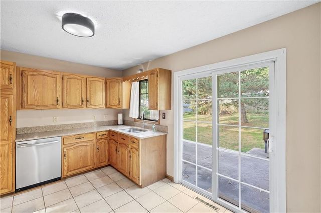 6324 Nall Avenue, Mission, KS 66202