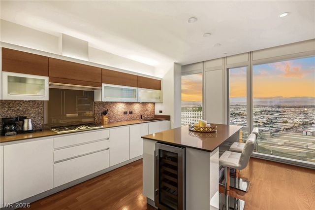 3750 Las Vegas Boulevard 3009, Las Vegas, NV 89158