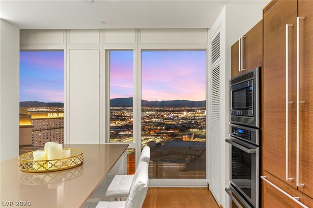 3750 Las Vegas Boulevard 3009, Las Vegas, NV 89158