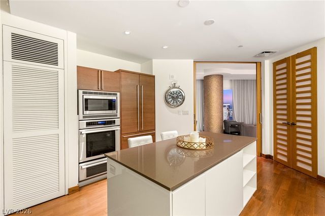 3750 Las Vegas Boulevard 3009, Las Vegas, NV 89158