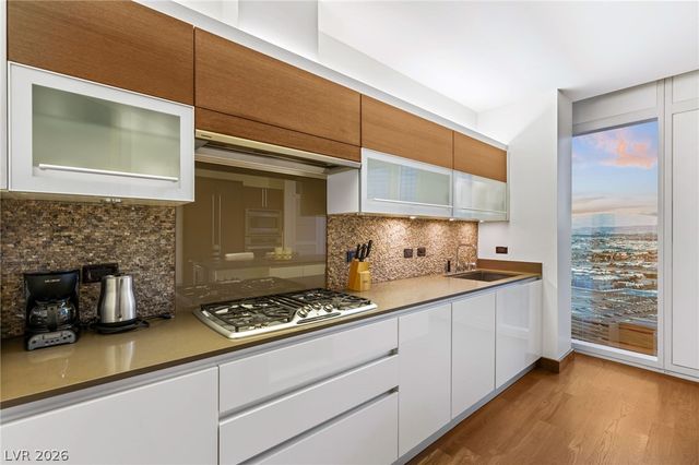 3750 Las Vegas Boulevard 3009, Las Vegas, NV 89158