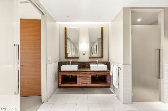 3750 Las Vegas Boulevard 3009, Las Vegas, NV 89158