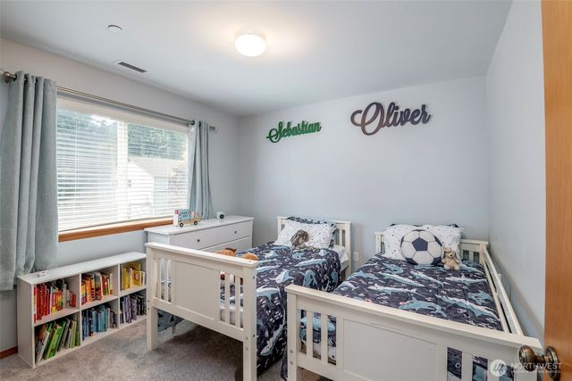 1186 Griggs Street, Dupont, WA 98327