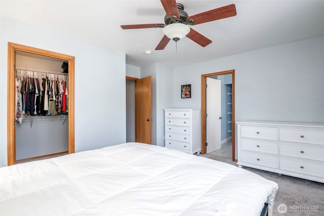 1186 Griggs Street, Dupont, WA 98327