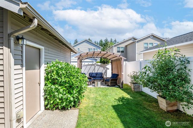1186 Griggs Street, Dupont, WA 98327