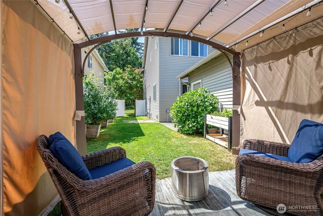 1186 Griggs Street, Dupont, WA 98327