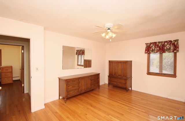 20 Smoke Hill Drive, New Fairfield, CT 06812