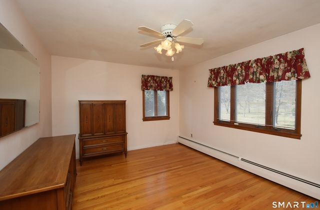 20 Smoke Hill Drive, New Fairfield, CT 06812