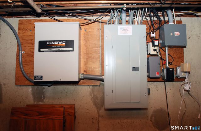 20 Smoke Hill Drive, New Fairfield, CT 06812