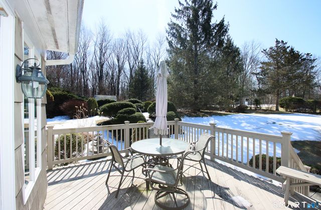 20 Smoke Hill Drive, New Fairfield, CT 06812