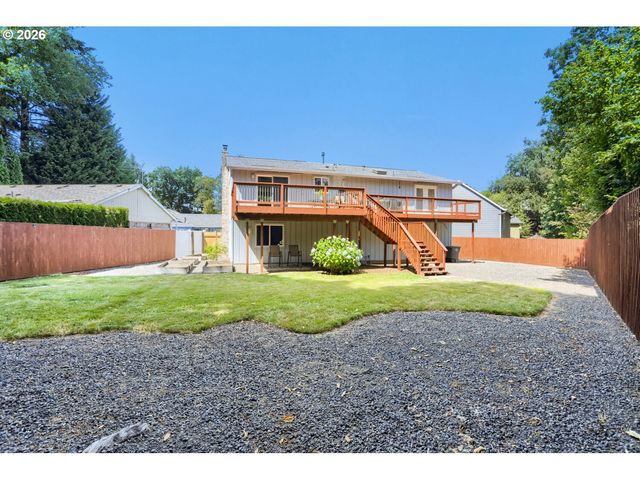 740 Se CAMELLIA Ct, Hillsboro, OR 97123