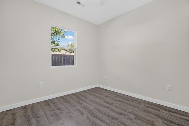 1322 N Wabash, Wichita, KS 67214