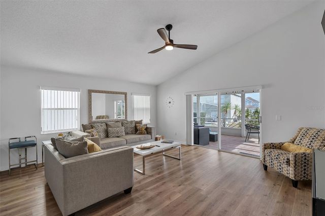 412 DOWNING CIRCLE, Davenport, FL 33897