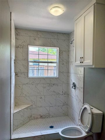 1108 Jackson Avenue, Pasadena, TX 77506