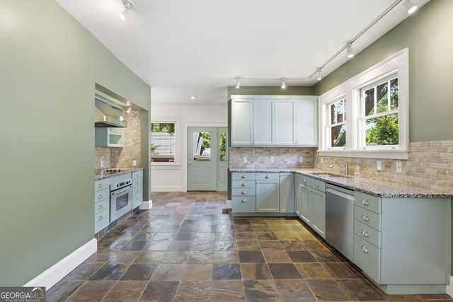 927 Park Avenue SE, Atlanta, GA 30315