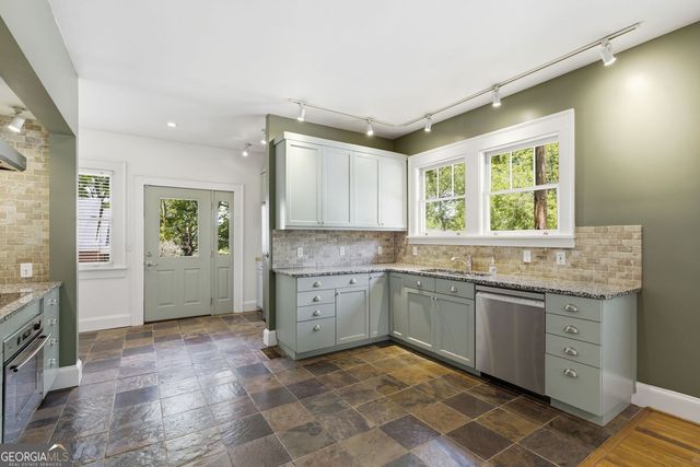 927 Park Avenue SE, Atlanta, GA 30315