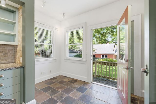 927 Park Avenue SE, Atlanta, GA 30315