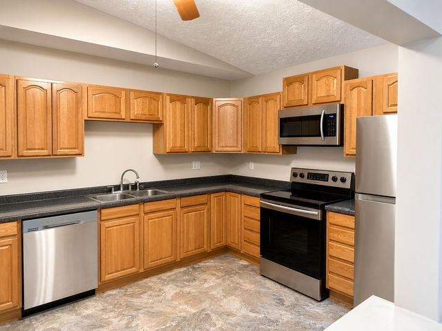 1433 Captains Walk 18a, Fort Pierce, FL 34950