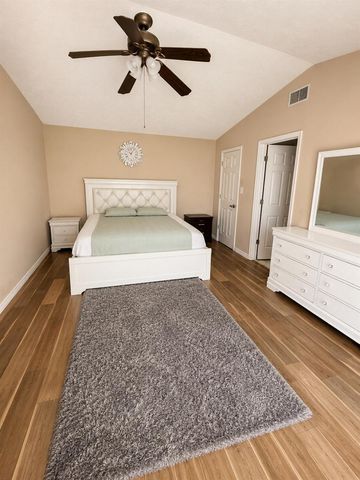 1433 Captains Walk 18a, Fort Pierce, FL 34950