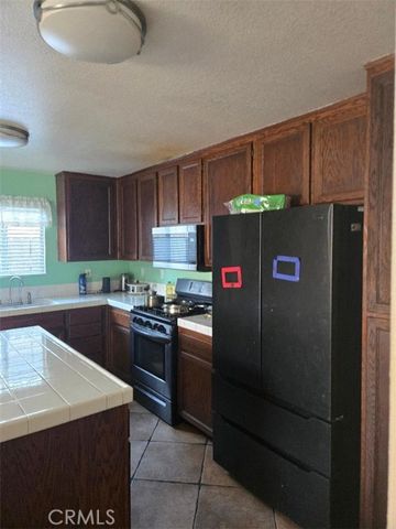 260 Mahogany, San Jacinto, CA 92582