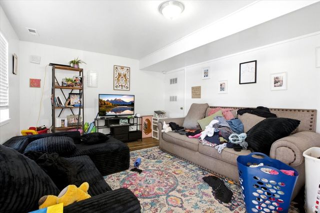 1342 E SUDBURY AVE, Sandy, UT 84093
