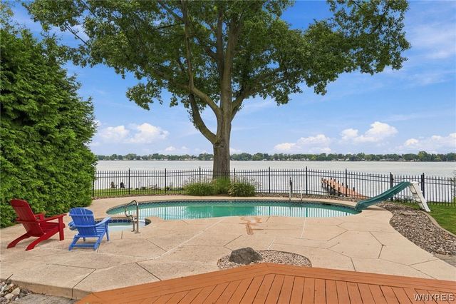 1819 Winter Road, Grand Island, NY 14072