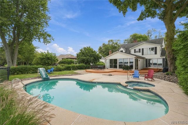 1819 Winter Road, Grand Island, NY 14072