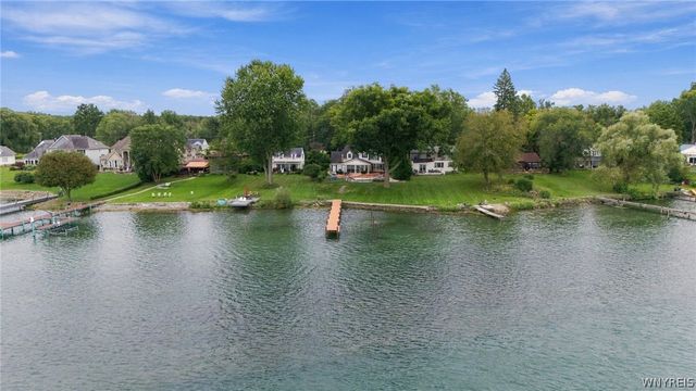 1819 Winter Road, Grand Island, NY 14072