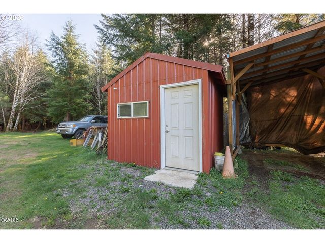 597 OJALLA Rd, Siletz, OR 97380