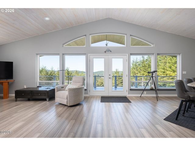 597 OJALLA Rd, Siletz, OR 97380