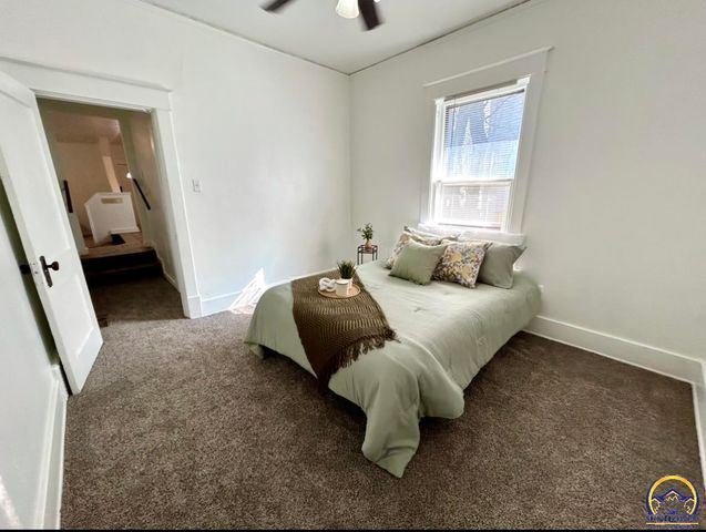 201 SW Elmwood AVE, Topeka, KS 66606