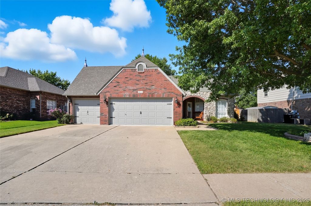 3612 W Canton Street, Broken Arrow, OK 74012