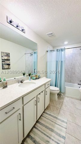 3117 Buttonwood Ct, Lauderdale Lakes, FL 33311