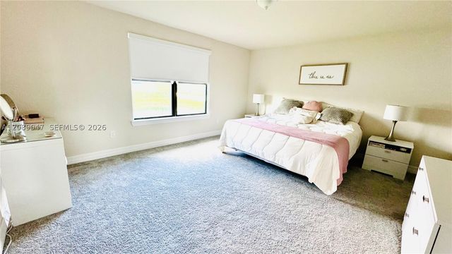 3117 Buttonwood Ct, Lauderdale Lakes, FL 33311