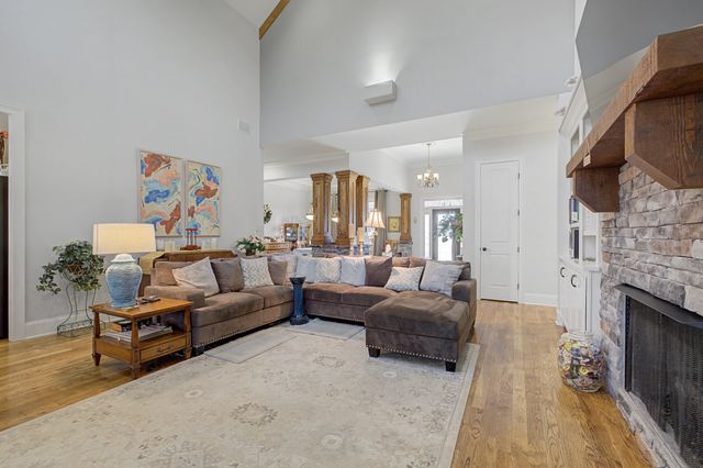 333 Bournemouth Lane, Hermitage, TN 37076