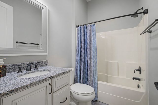 333 Bournemouth Lane, Hermitage, TN 37076