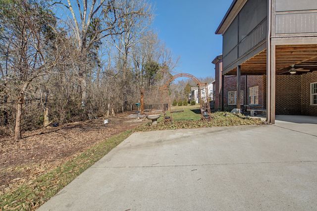 333 Bournemouth Lane, Hermitage, TN 37076