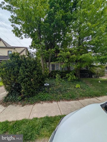80 W MARSHALL RD, Lansdowne, PA 19050