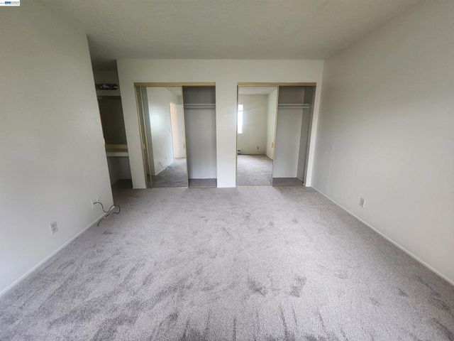 27162 Tampa Ave, Hayward, CA 94544